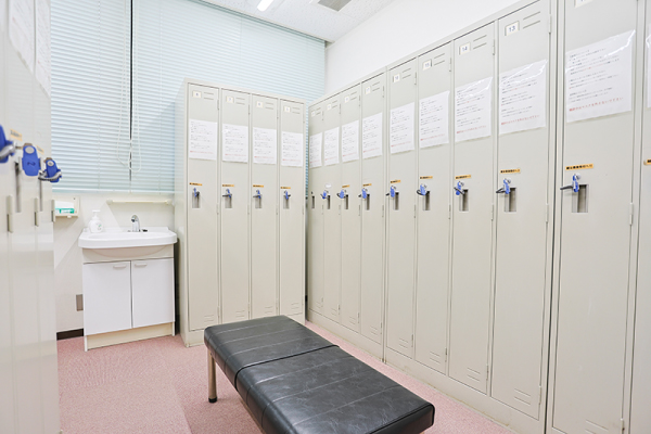 男子更衣室の写真